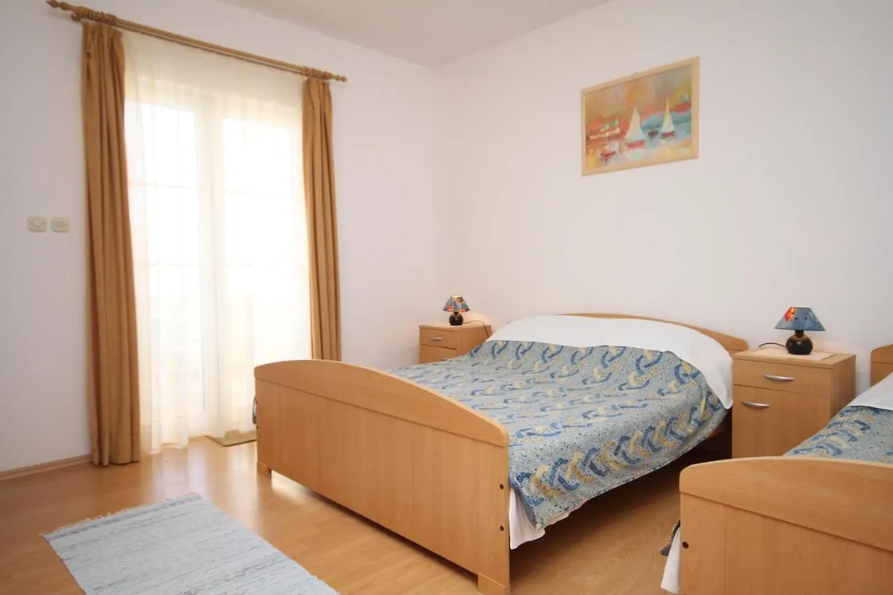 Apartments With A Parking Space Pag - 6291 Pag Town